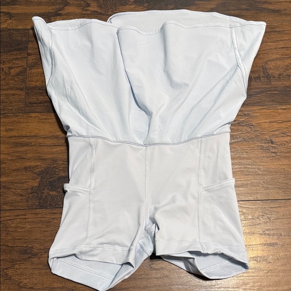 lululemon athletica  Light blue Skater Skirt - Picture 3 of 10